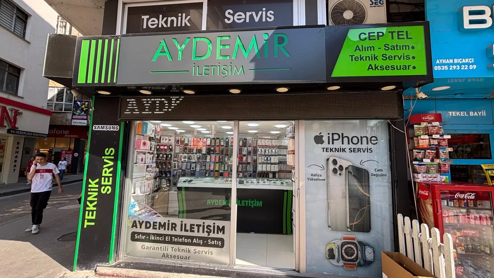 Aydemir İletişim mağaza girişi
